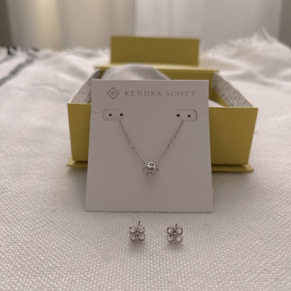 KENDRA SCOTT SET